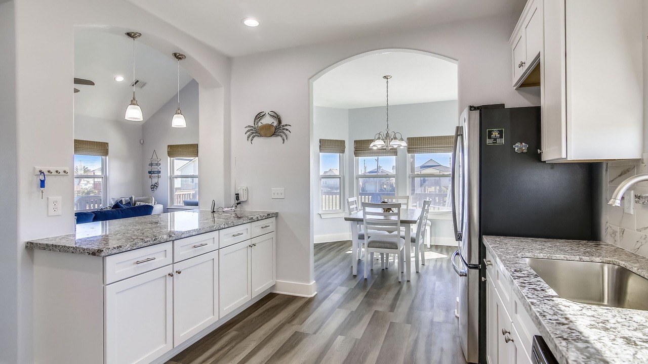 Photo of Kitchen in Terramar Beach