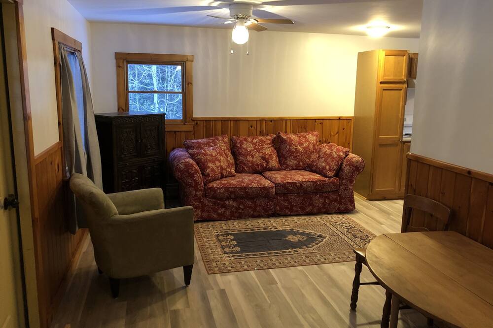 Photo of Livingroom in Barton