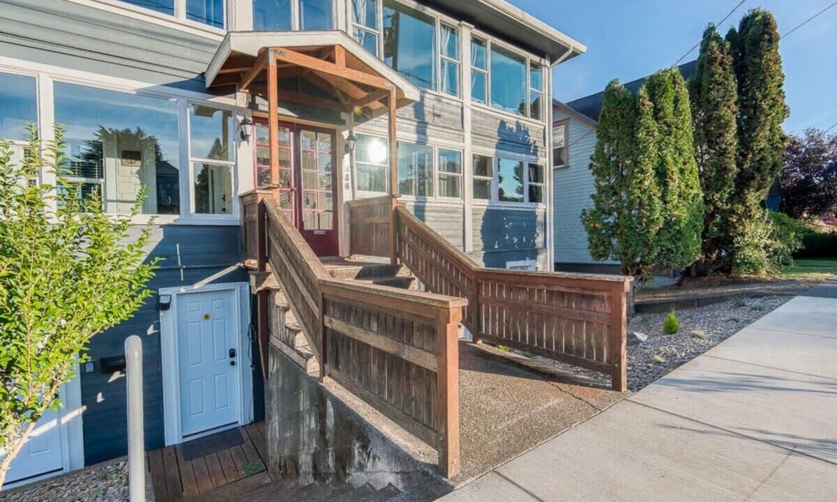 Photo of Outdoor in Coos Bay