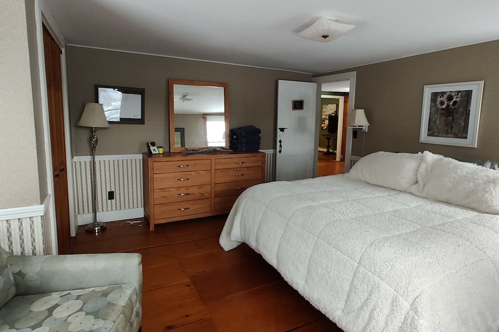 Photo of Bedroom in Chittenden County