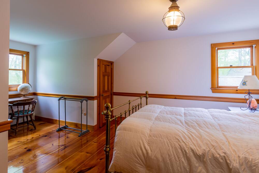 Photo of Bedroom in Rye Beach