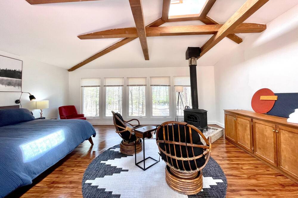 Photo of Bedroom in The Woods