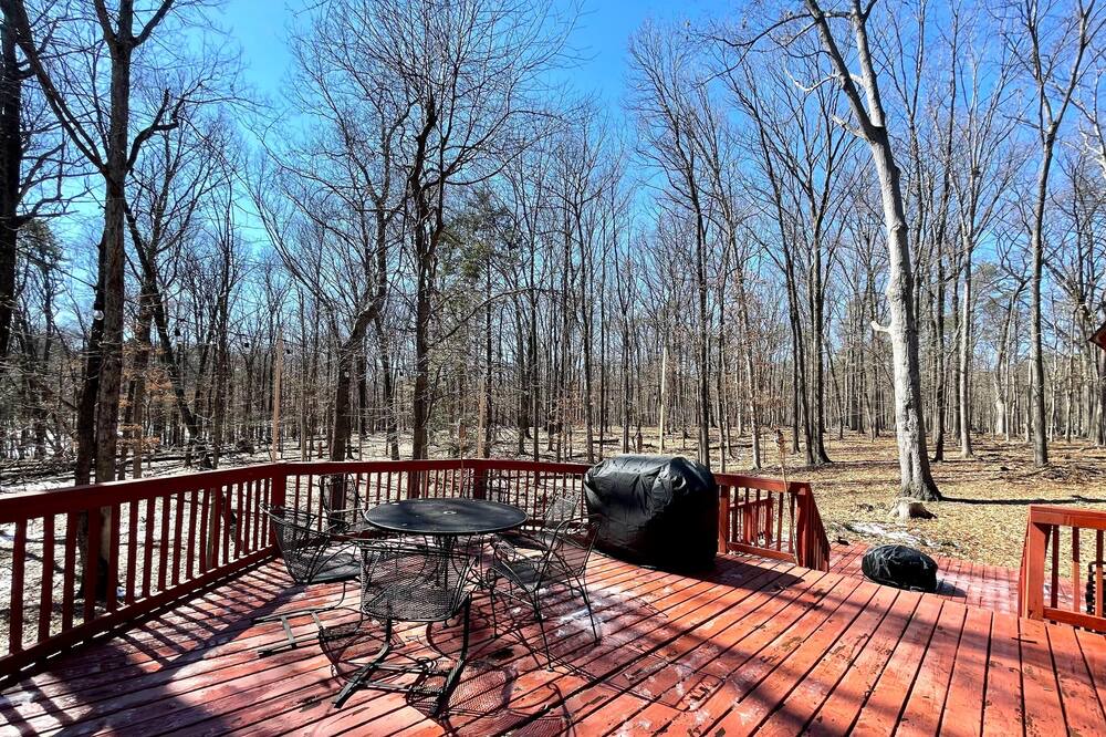 Photo of Patio Balcony in The Woods