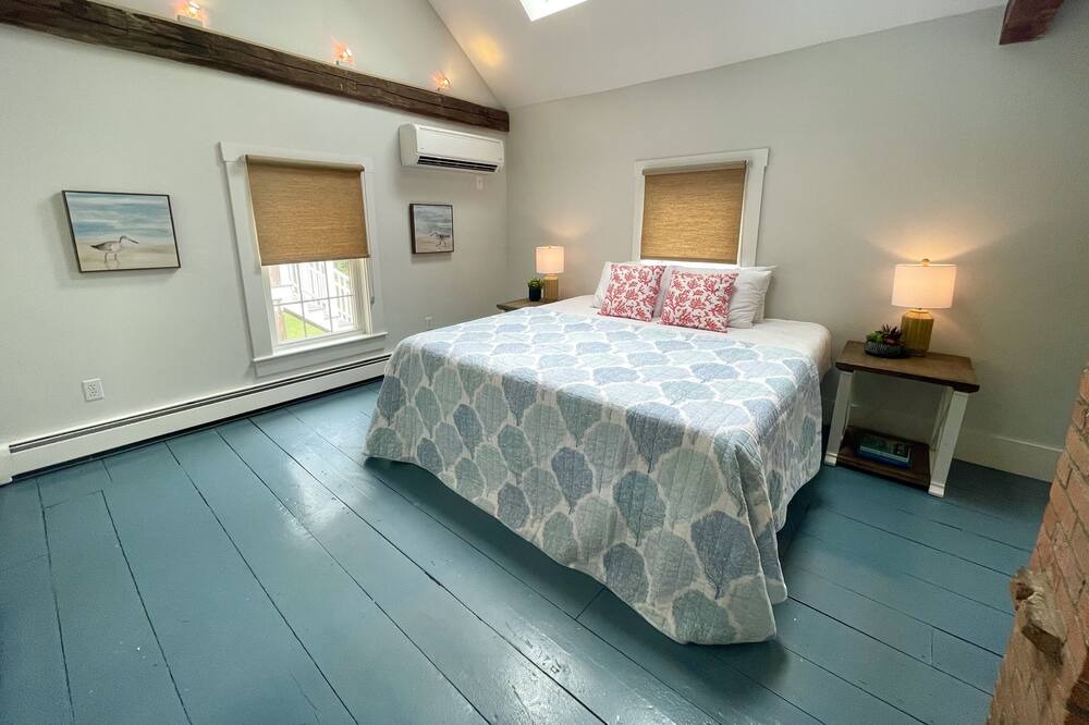 Photo of Bedroom in Hampton