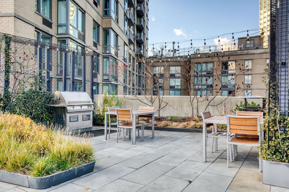 Photo of Patio Balcony in Hunters Point