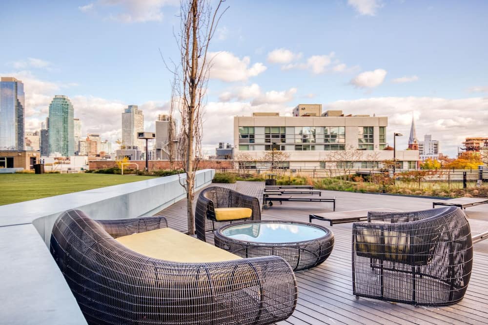 Photo of Patio Balcony in Hunters Point