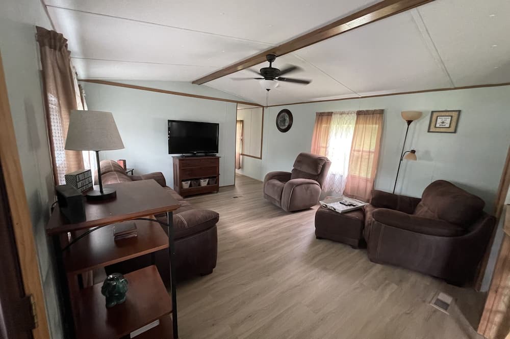 Photo of Livingroom in Beaver Dams