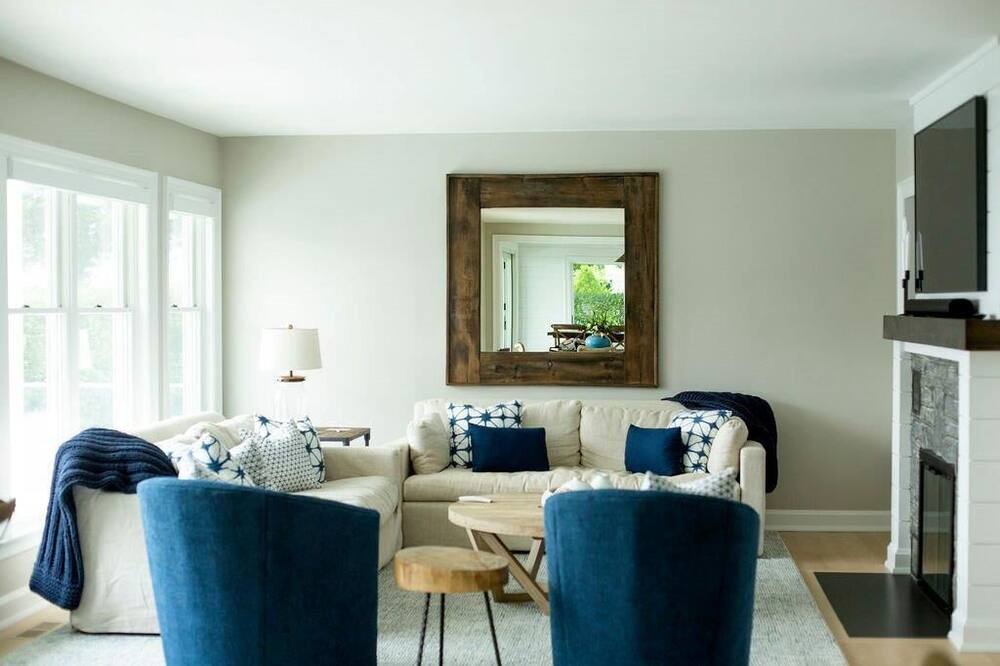 Photo of Bedroom in Aquebogue