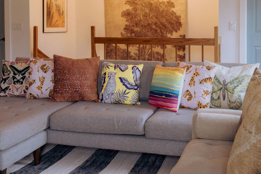 Photo of Livingroom in Lexington