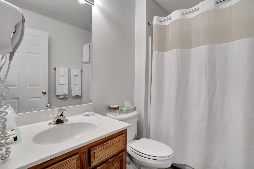 Photo of Bathroom in The Woods