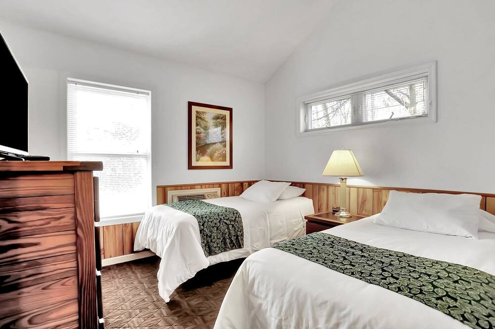 Photo of Bedroom in The Woods