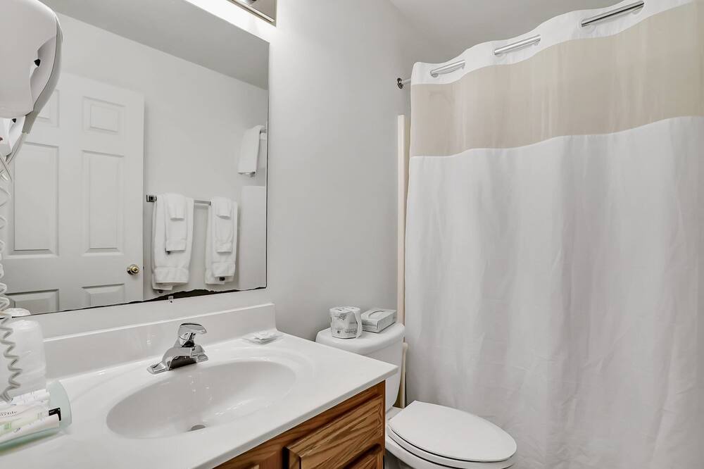 Photo of Bathroom in The Woods