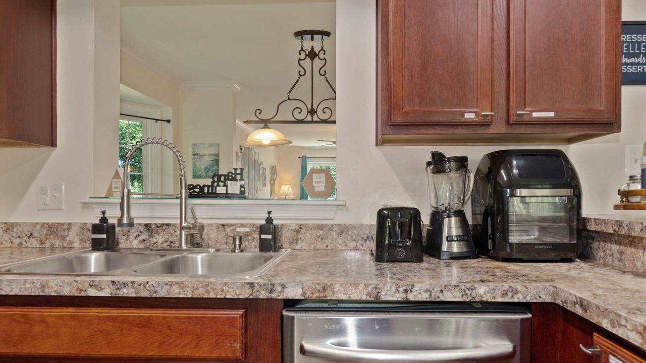 Photo of Kitchen in Lake Ridge