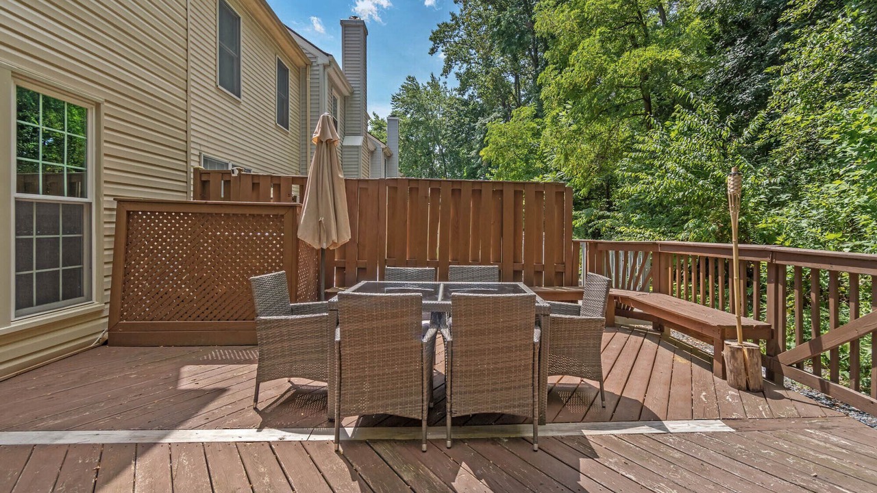 Photo of Outdoor in Lake Ridge
