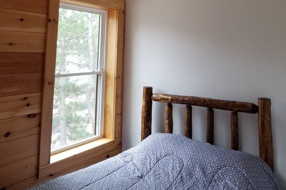 Photo of Bedroom in The Bays