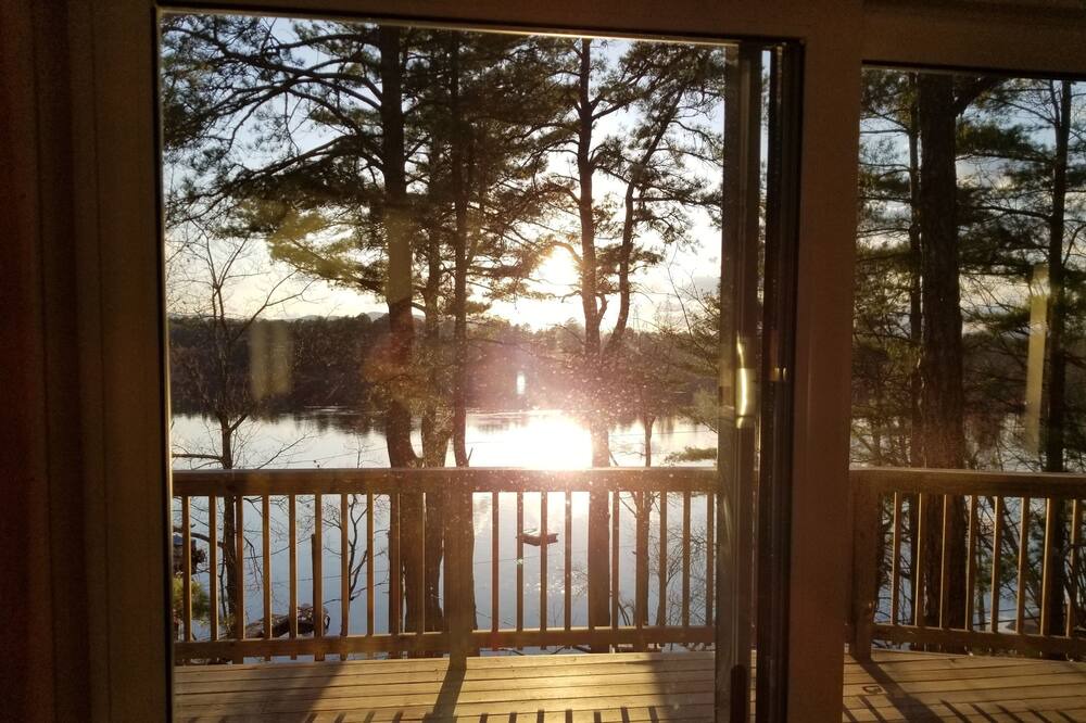 Photo of Patio Balcony in The Bays