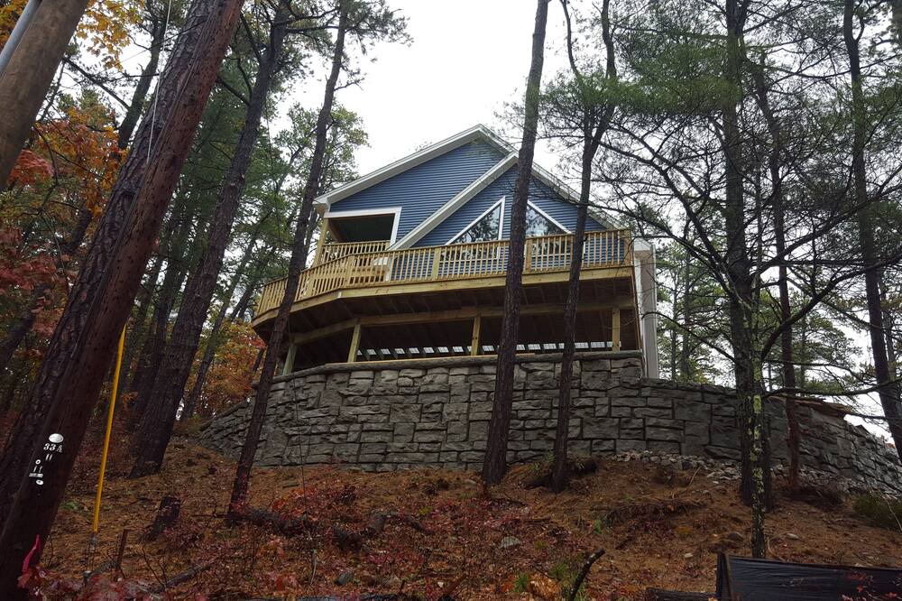 Photo of Outdoor in The Bays