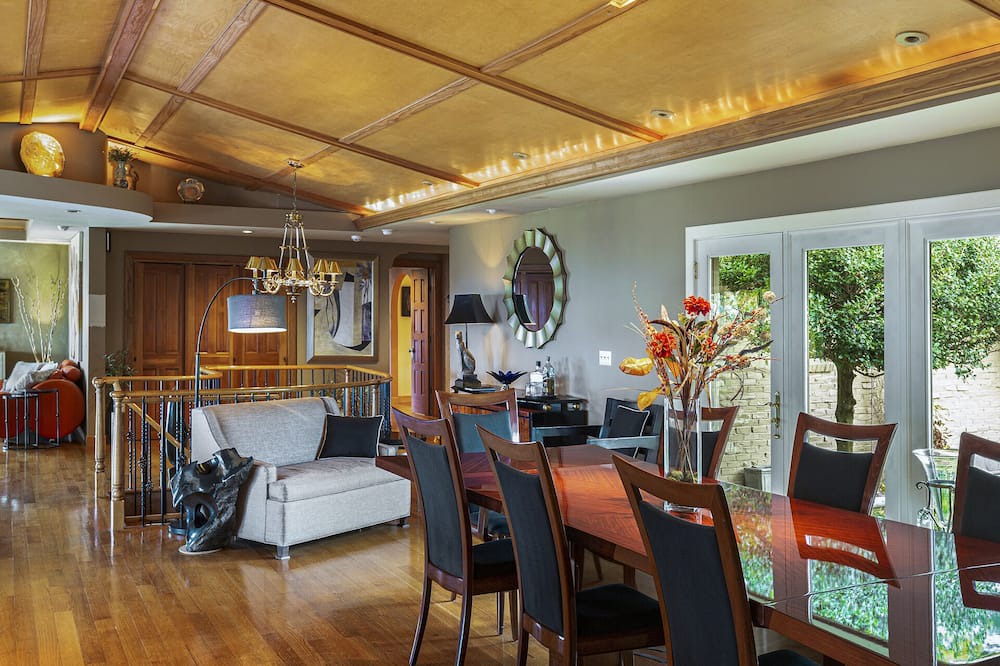 Photo of Bedroom in Lyndeborough