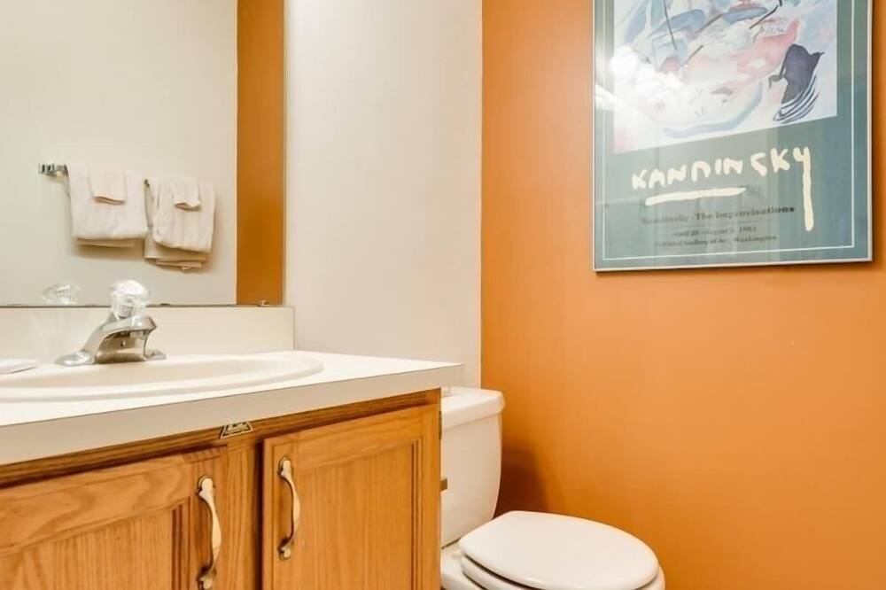 Photo of Bathroom in Chautauqua