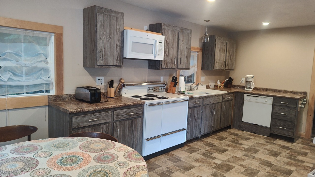 Photo of Kitchen in Sunapee