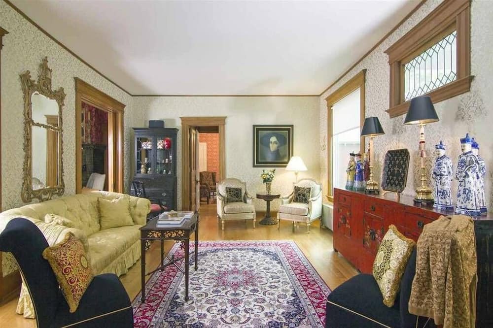 Photo of Livingroom in Eastern Vermont