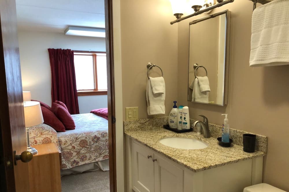 Photo of Bedroom in Stowe Area