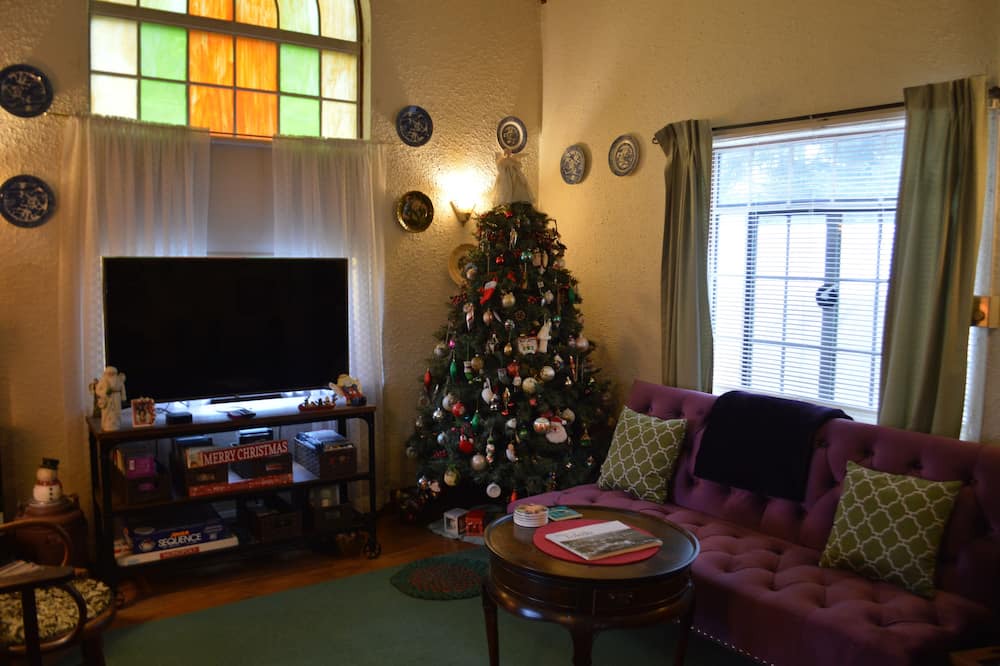Photo of Livingroom in Toledo