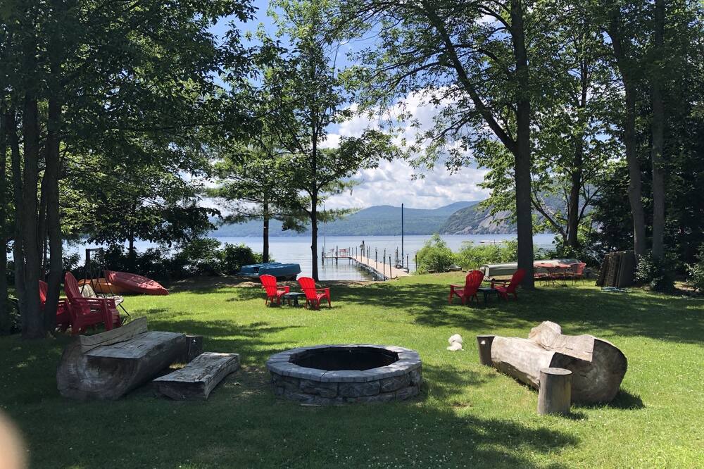 Photo of Others in Ticonderoga