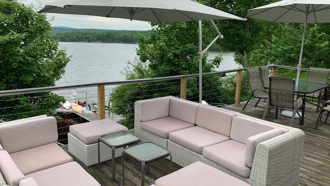 Photo of Patio Balcony in Copake Lake