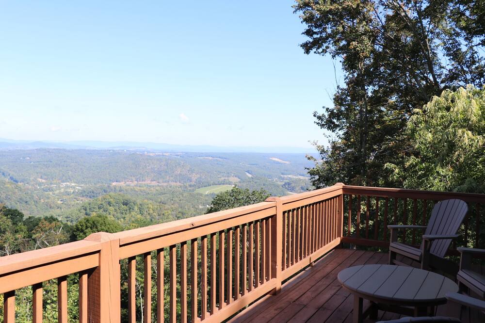 Photo of Patio Balcony in Caldwell