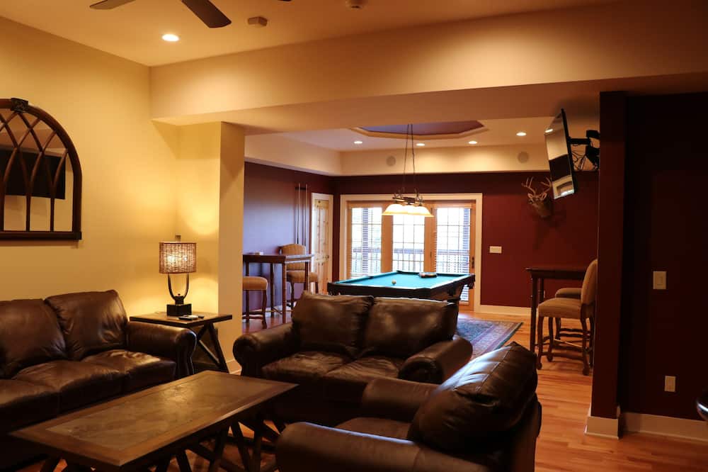Photo of Livingroom in Caldwell