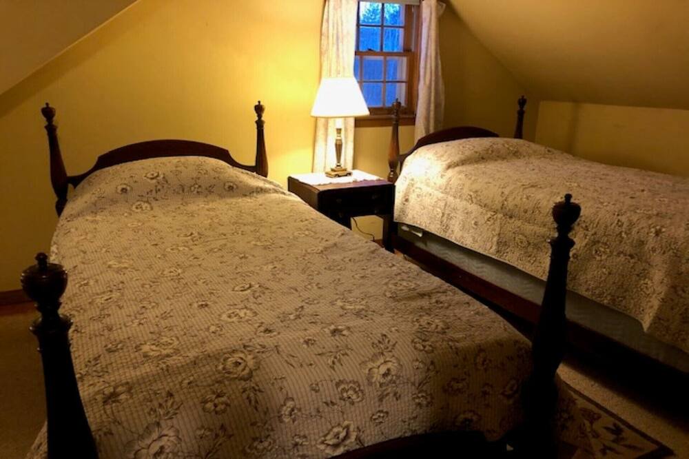 Photo of Bedroom in Weston