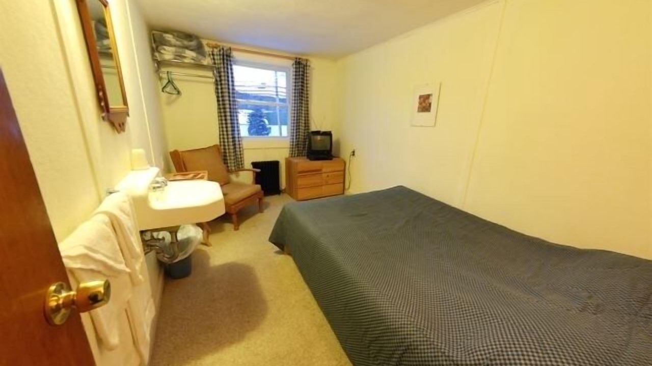 Photo of Bedroom in Stowe Area