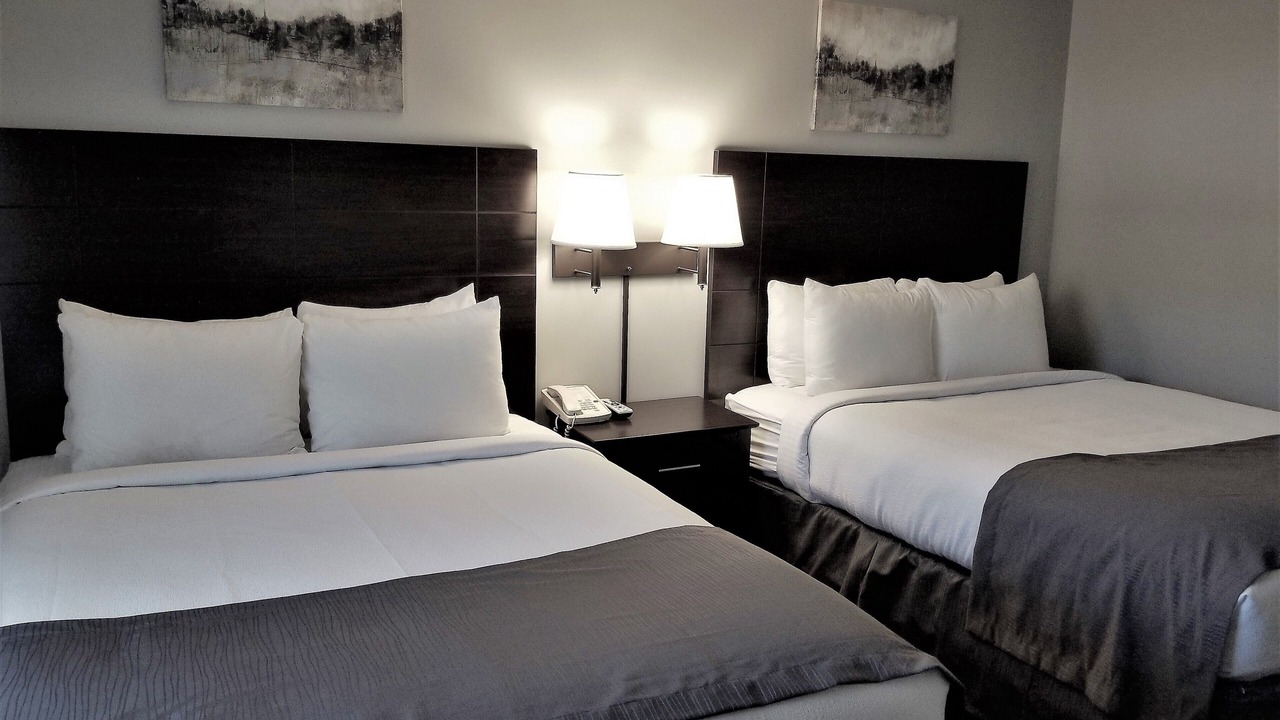 Photo of Bedroom in Upper Village