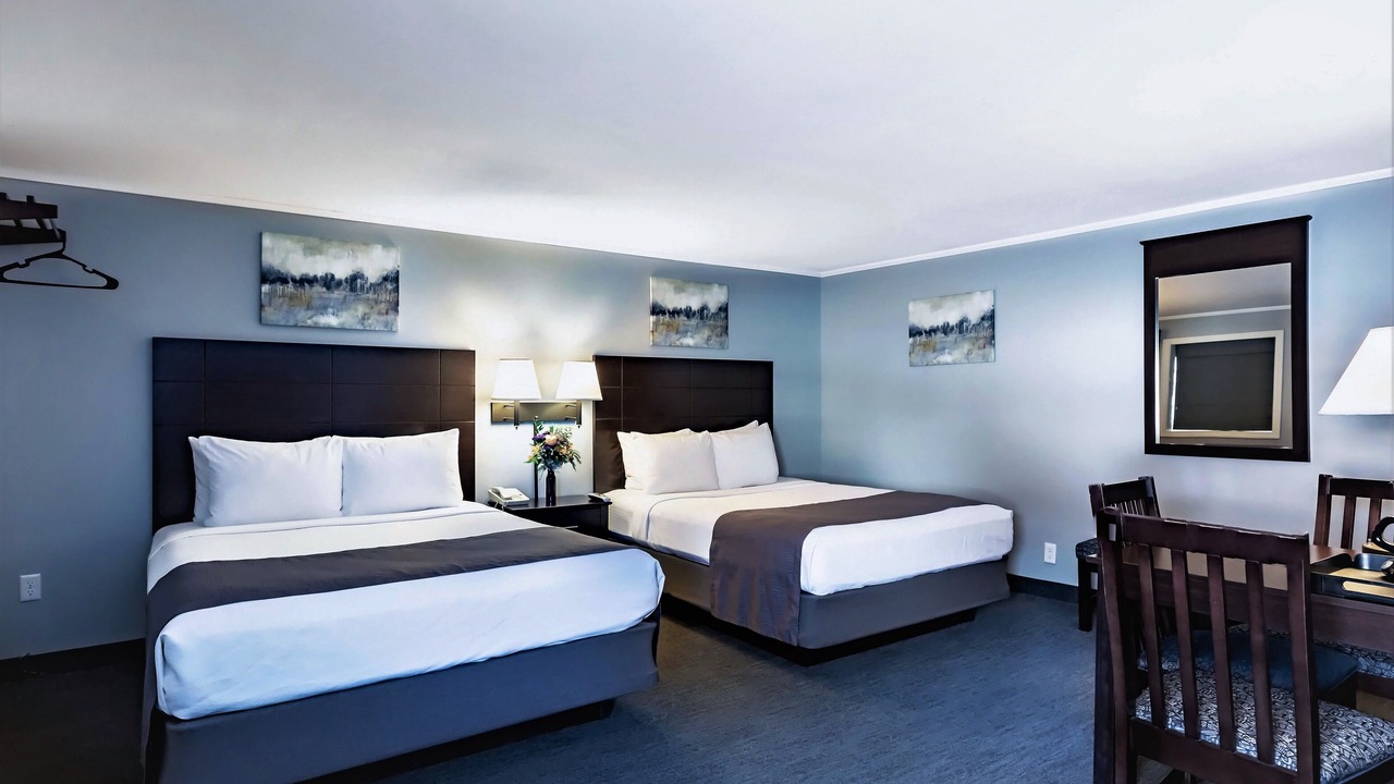 Photo of Bedroom in Upper Village