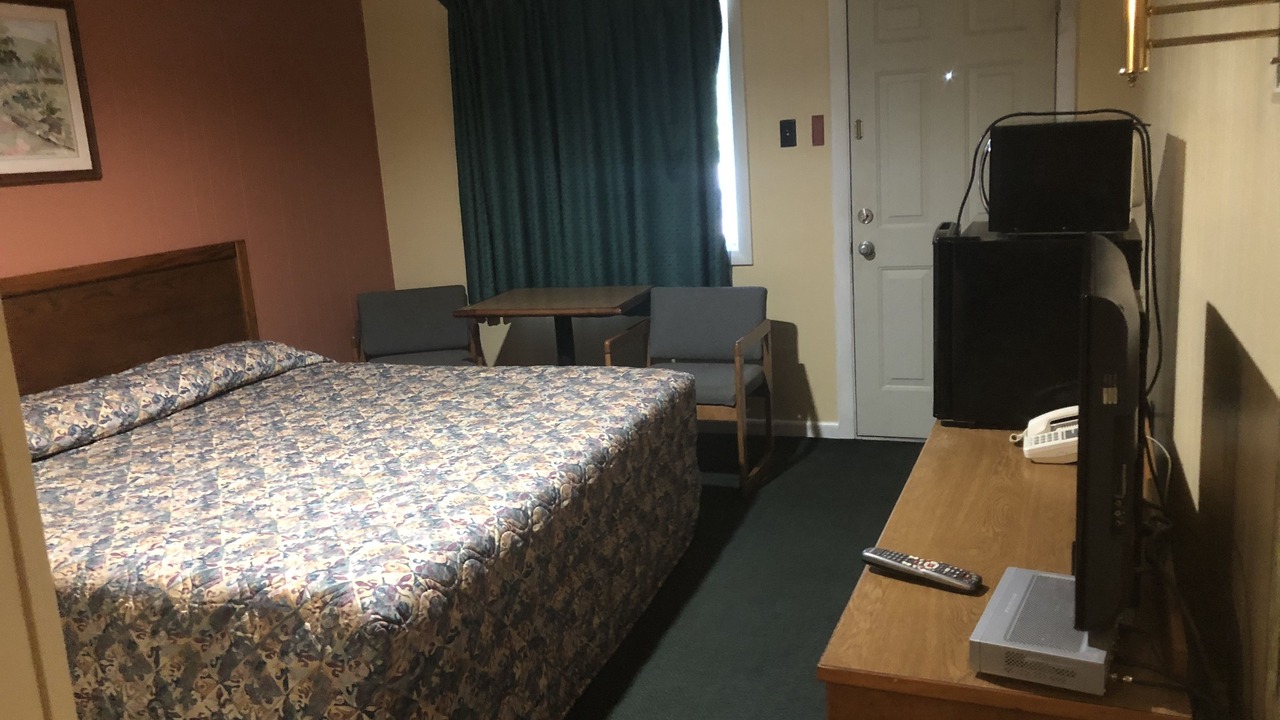 Photo of Bedroom in Boscawen