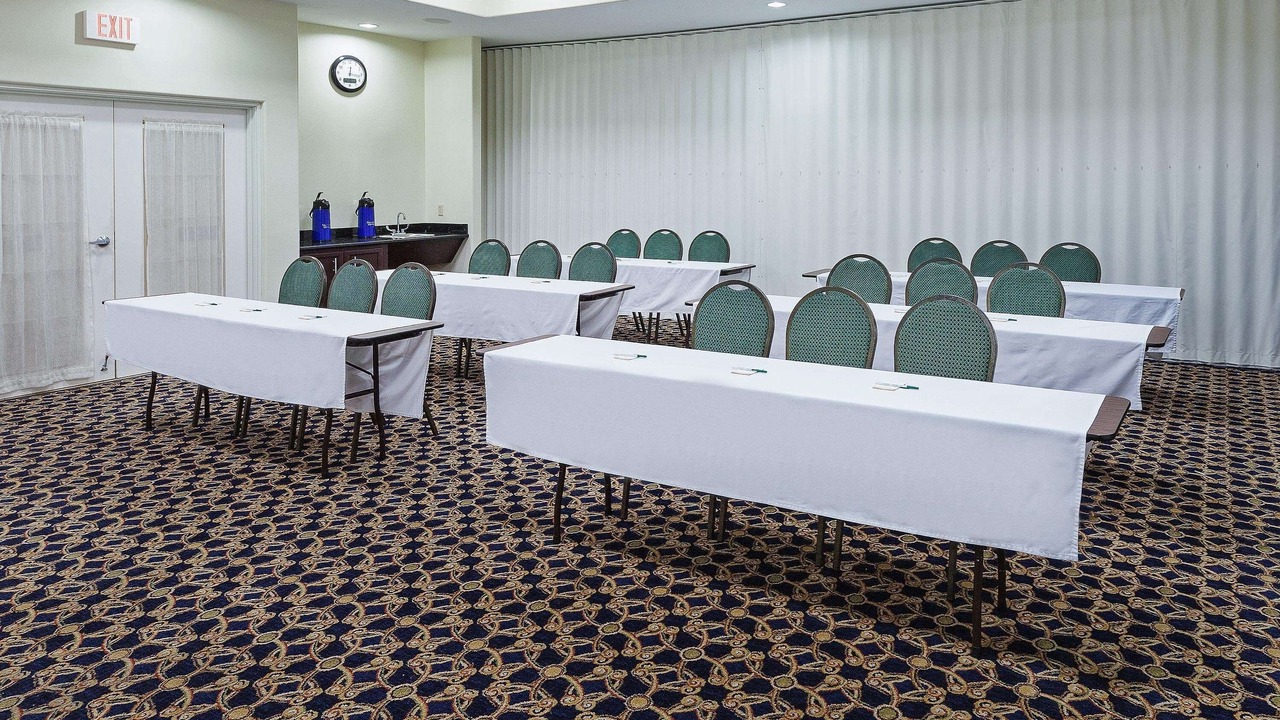 Photo of Others in Alvin