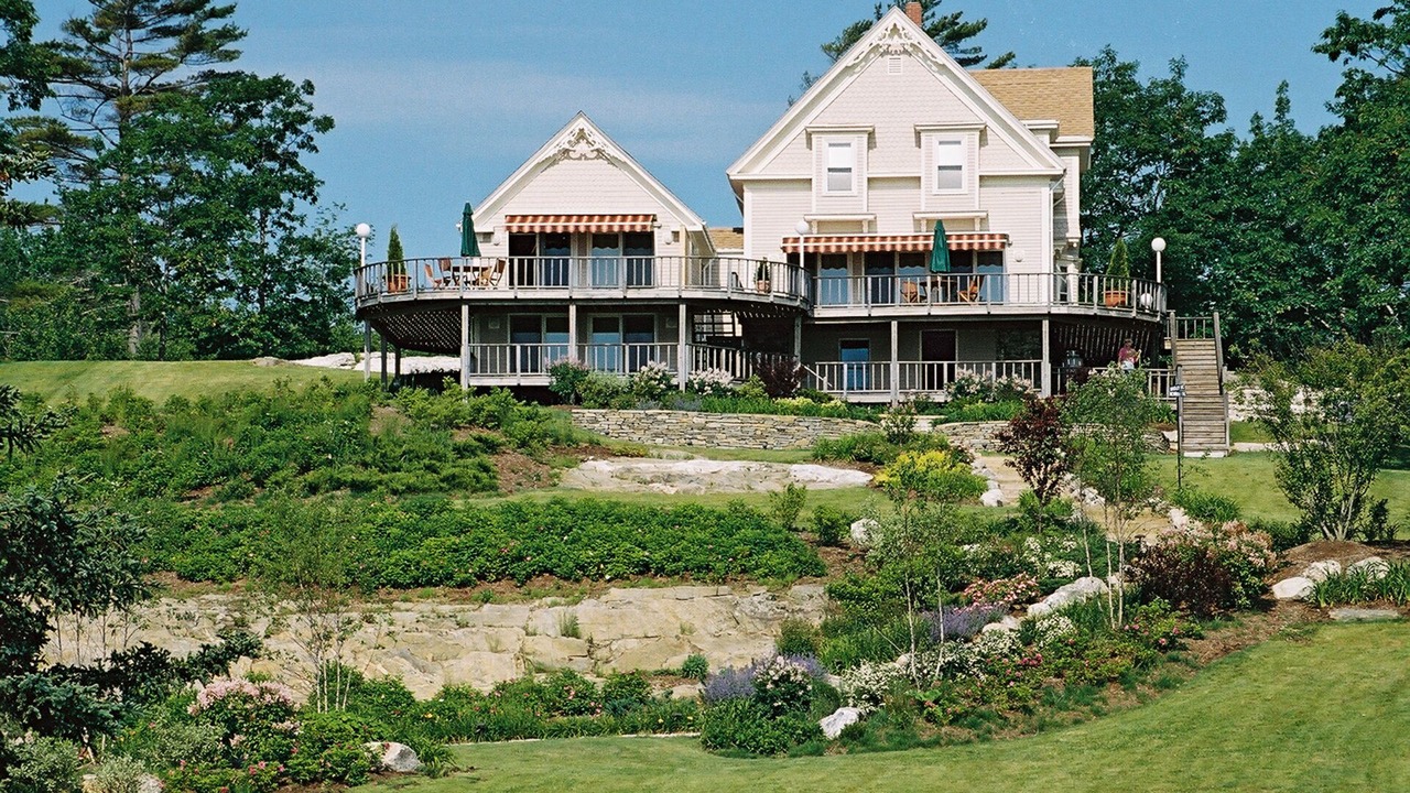 Photo of Buildings in New Harbor