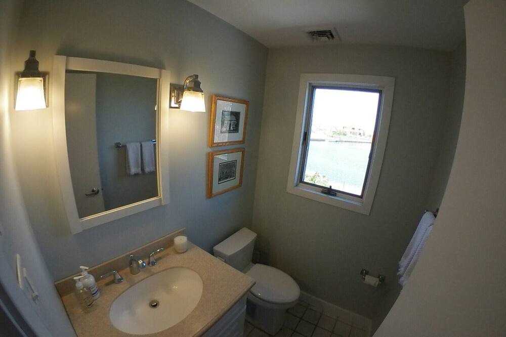 Photo of Bedroom in Westhampton Beach