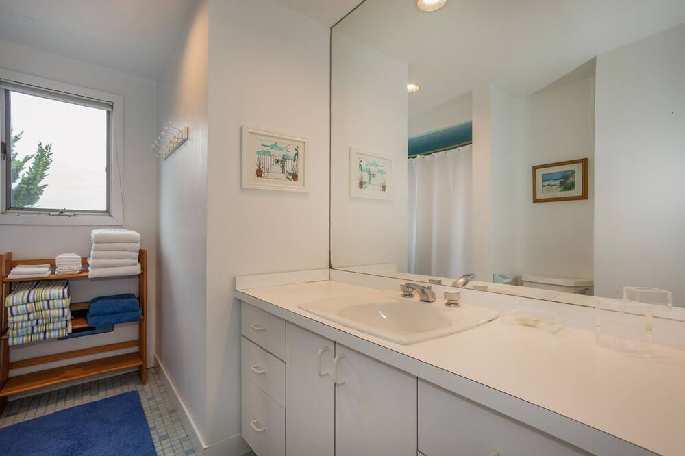 Photo of Bathroom in Westhampton Beach