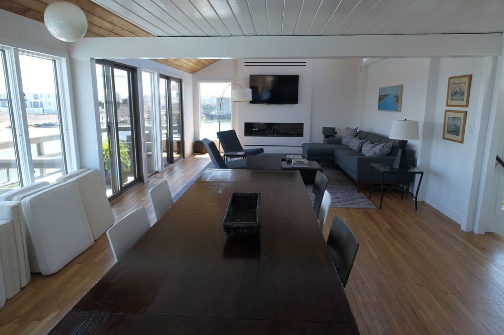 Photo of Bedroom in Westhampton Beach