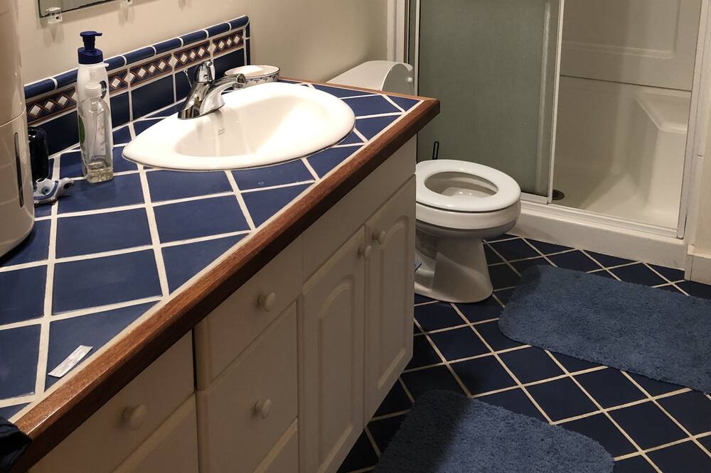 Photo of Bathroom in Cold Spring