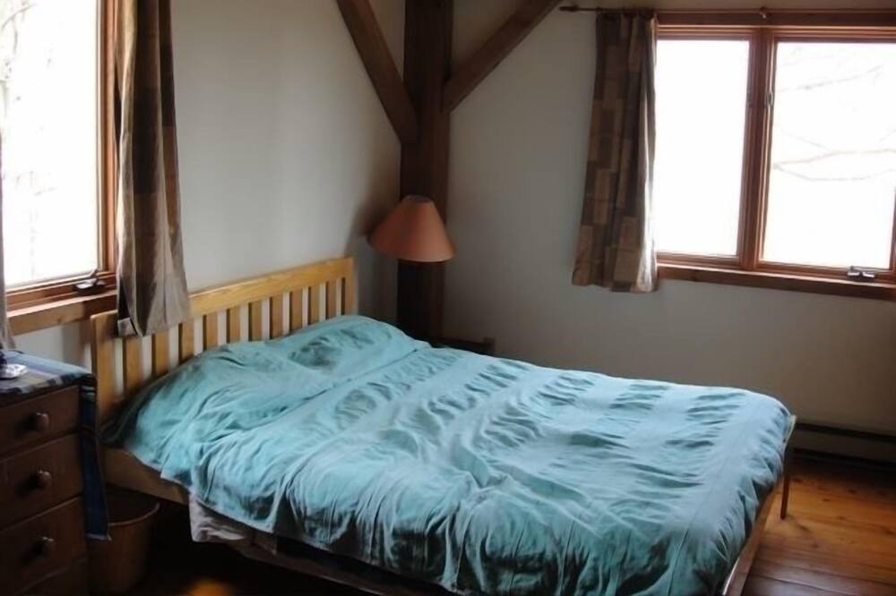 Photo of Bedroom in Cold Spring