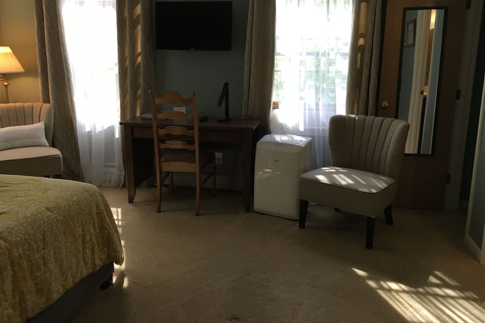 Photo of Bedroom in Williston North
