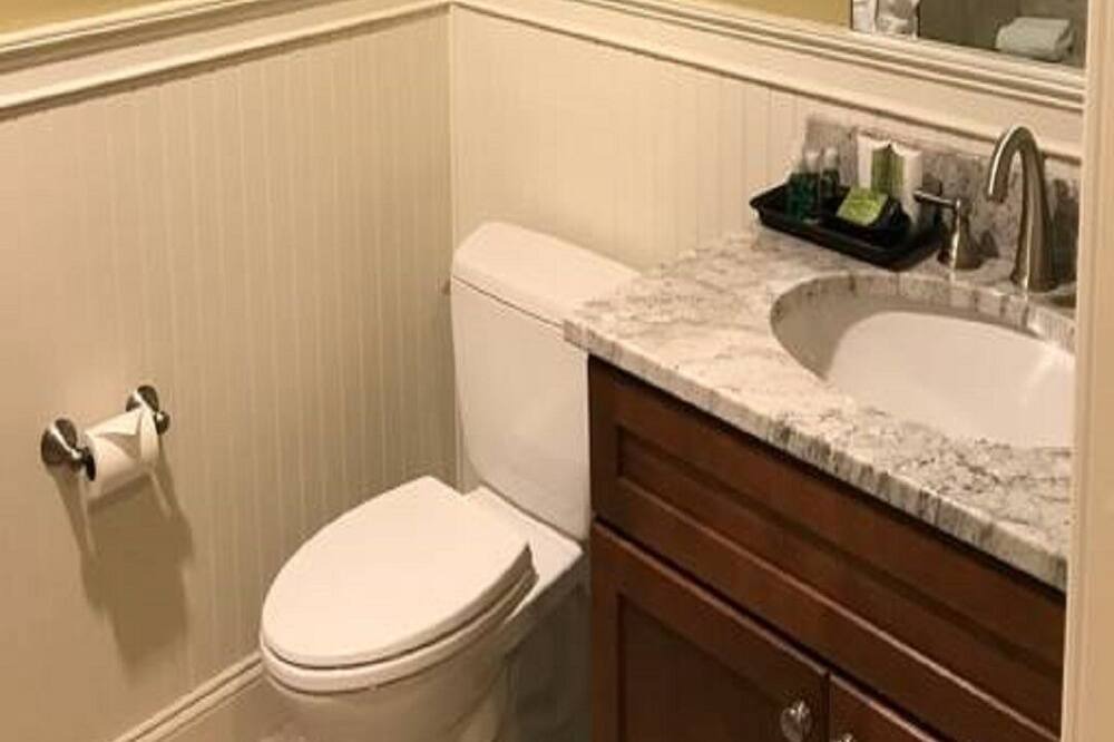 Photo of Bathroom in Lincoln