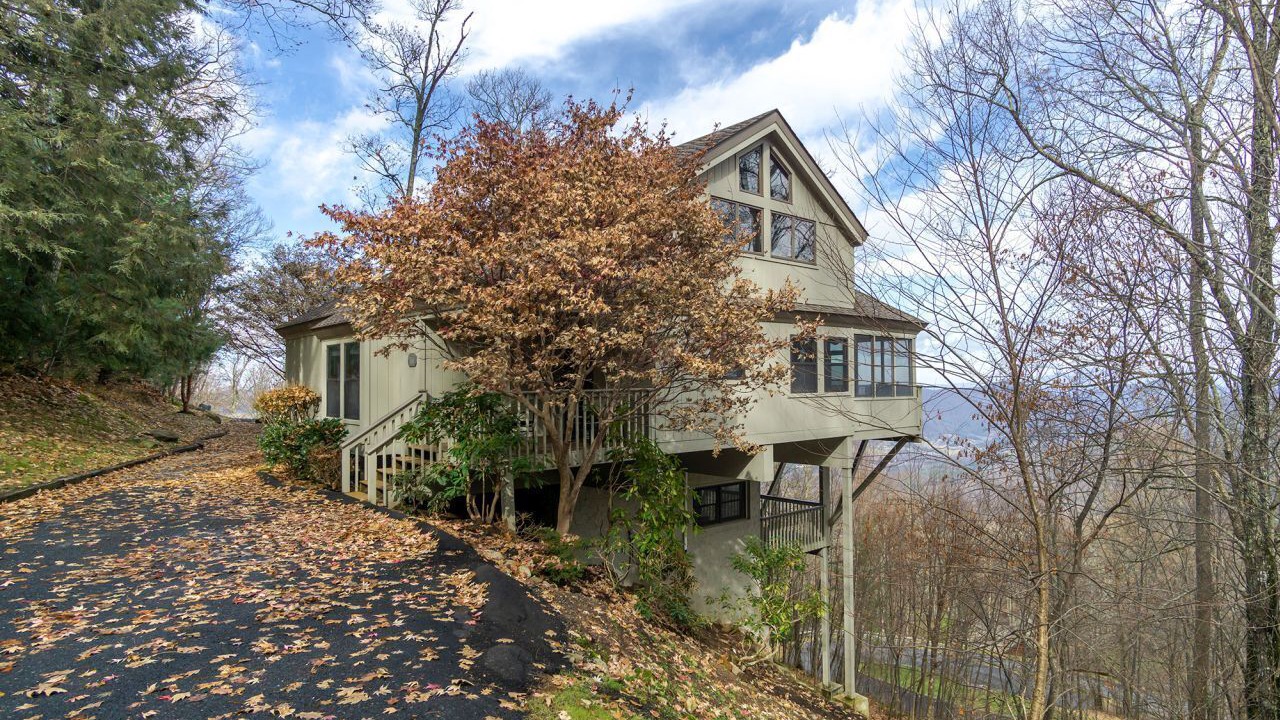 Photo of Outdoor in Mountain Air