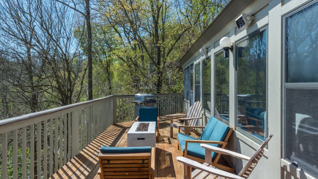 Photo of Outdoor in Mountain Air