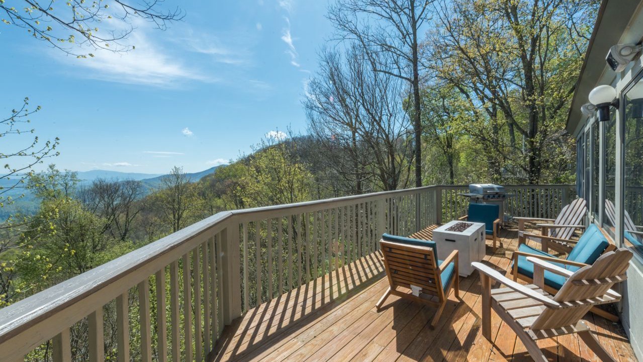 Photo of Outdoor in Mountain Air