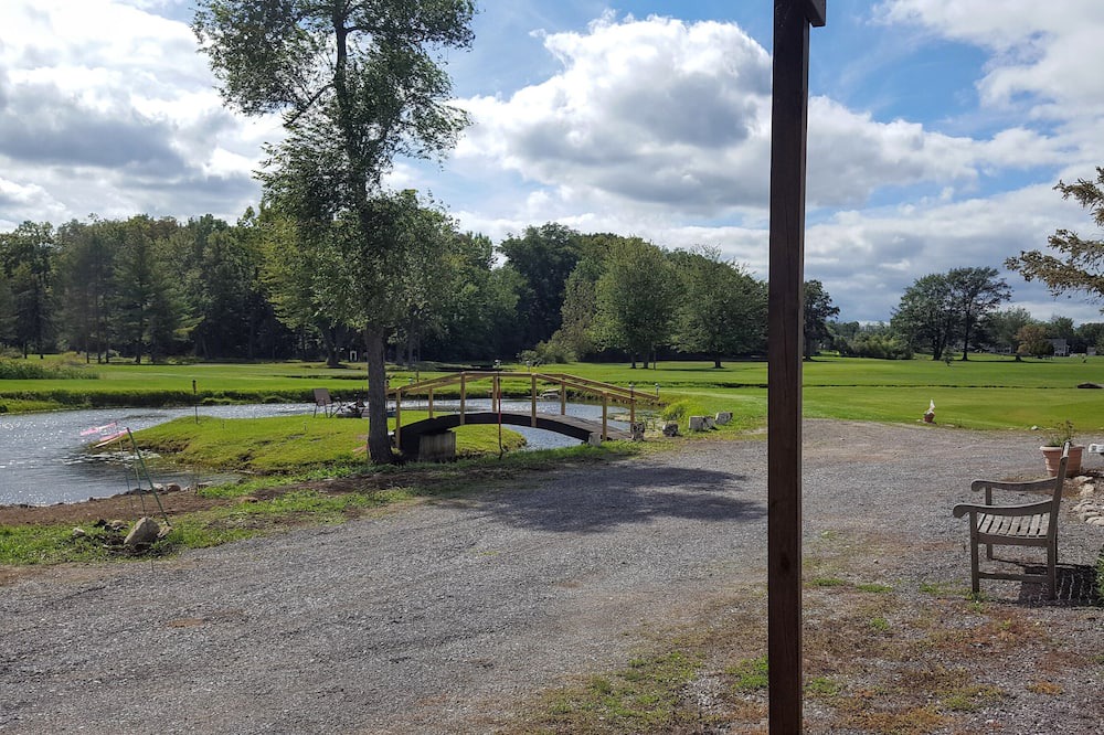 Photo of Outdoor in Batavia