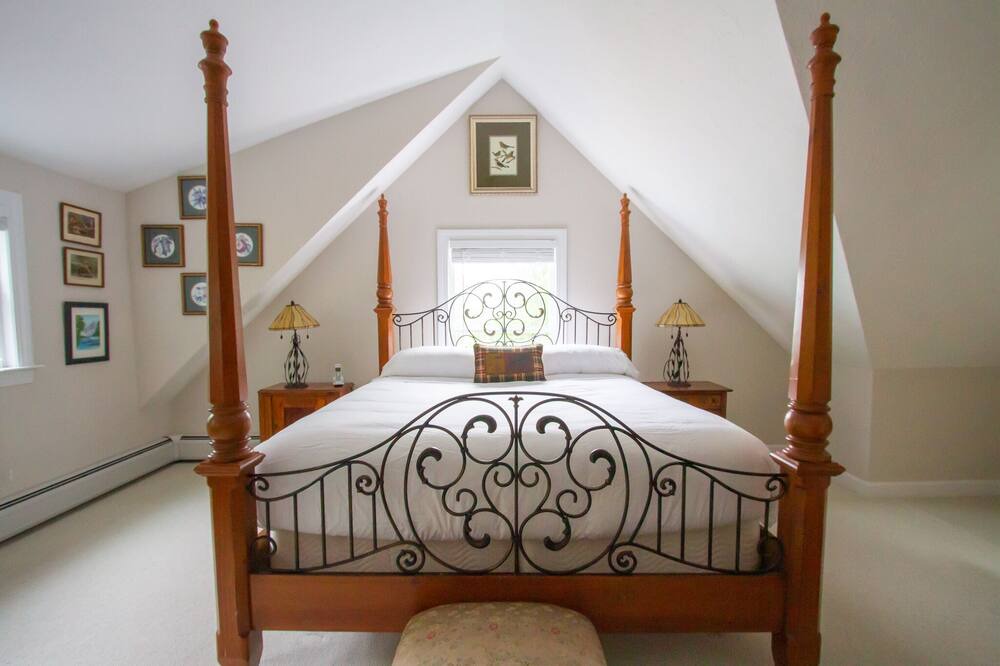 Photo of Bedroom in Woodstock